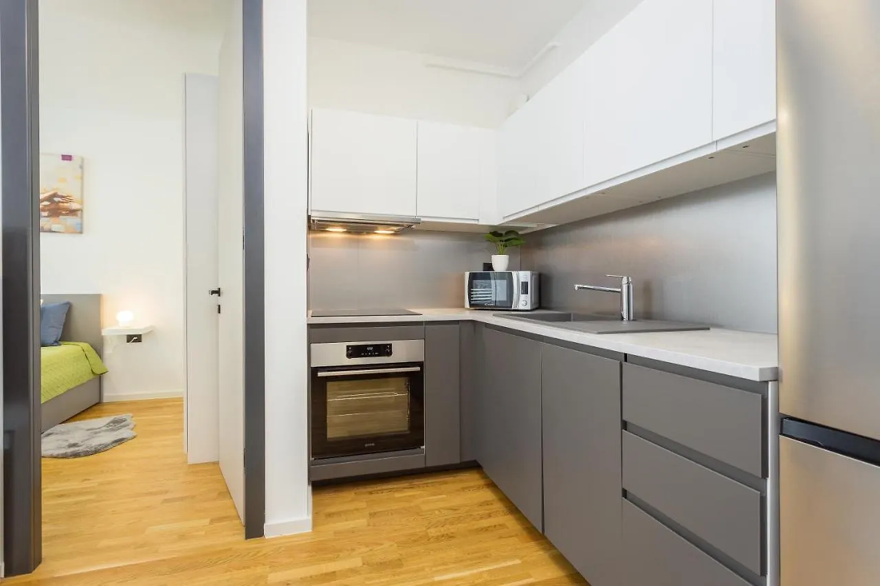 Lubrinija Apartment Pula 0*,