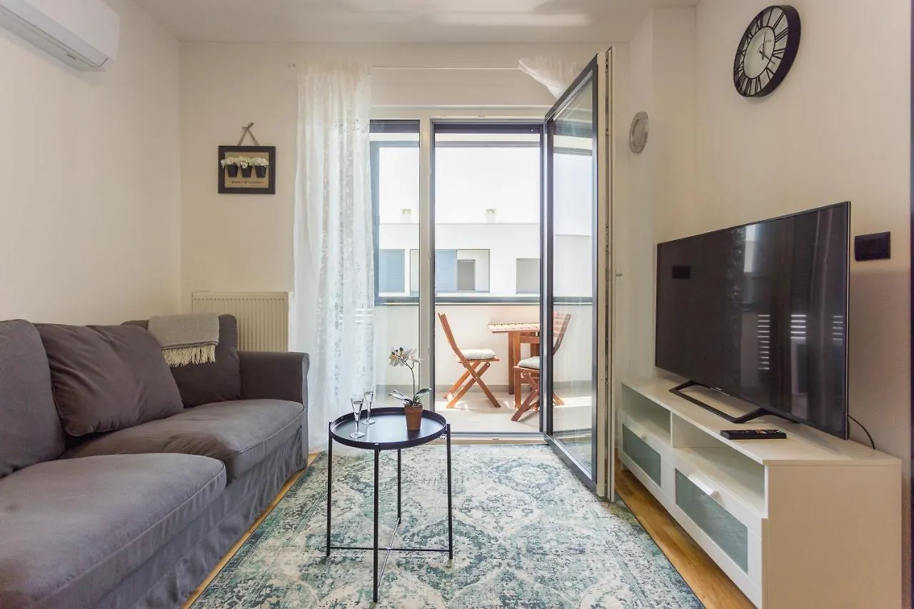 Lubrinija Apartment Pula